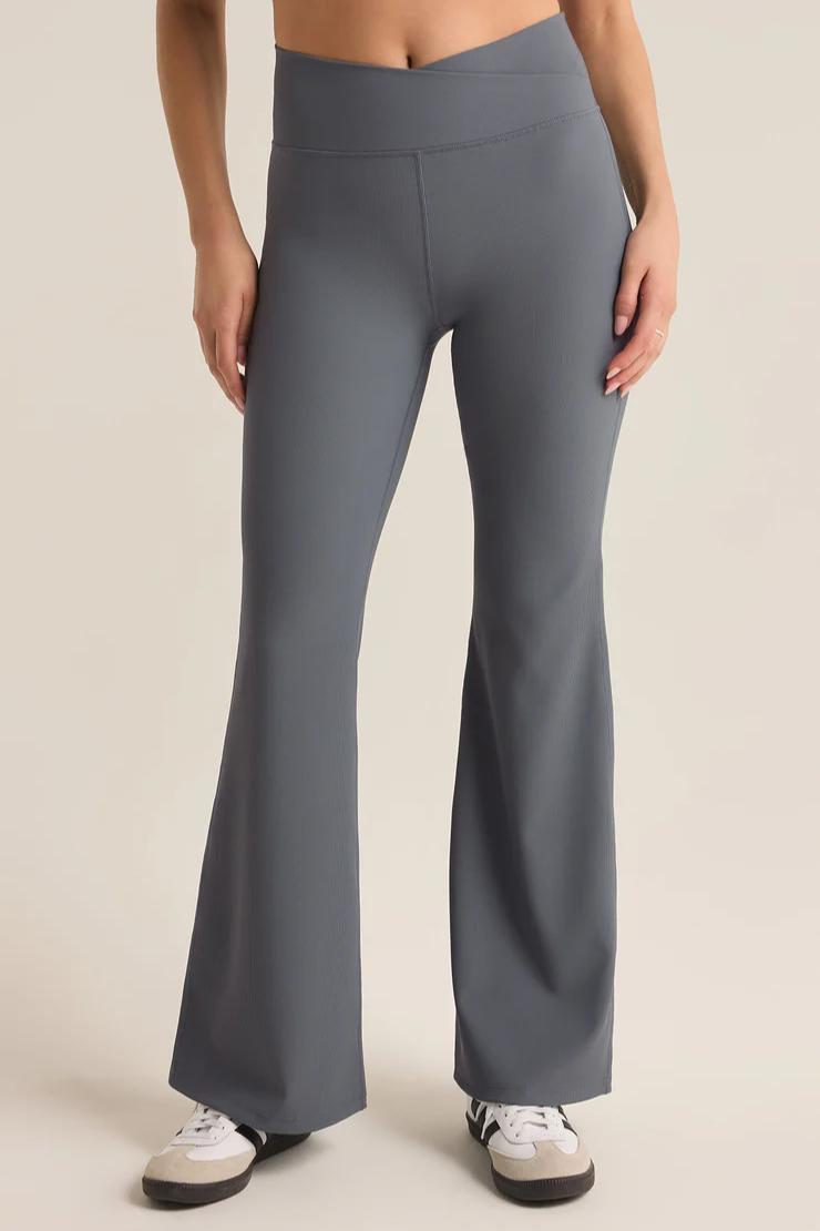 Hit the Studio Flare Legging Product Image