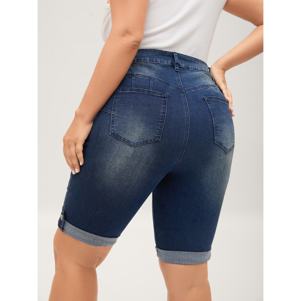 Plus Size Rolled Hem Skinny-Fit Denim Shorts Women Midblue High stretch Casual Slanted pocket Denim Shorts BloomChic 10/M Product Image