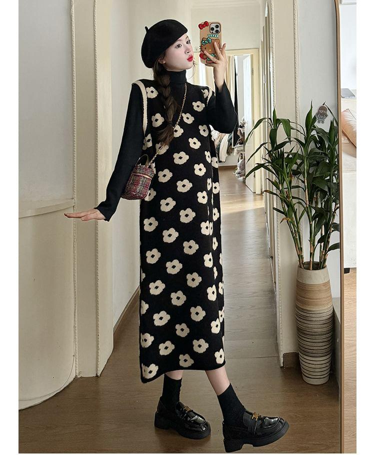 Maternity Long-Sleeve Turtleneck Plain Knit Top / Crew Neck Floral Print Contrast Trim Midi Jumper Dress Product Image