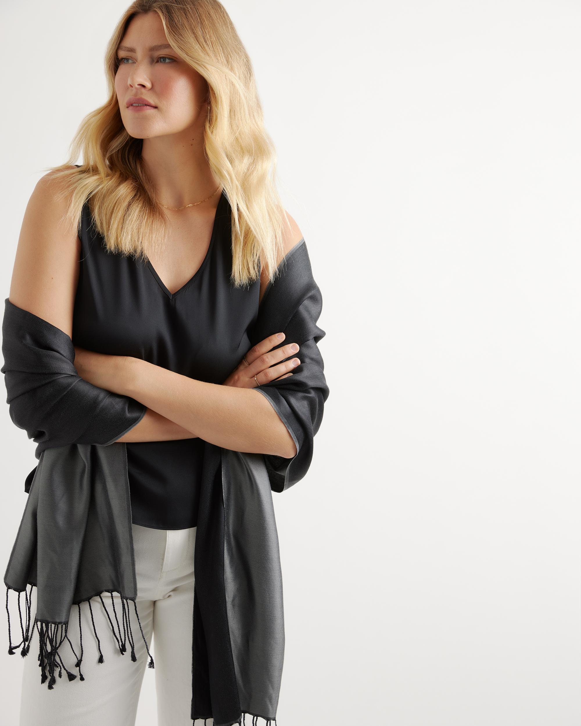 Quince | Women's 100% Silk Reversible Scarf Product Image