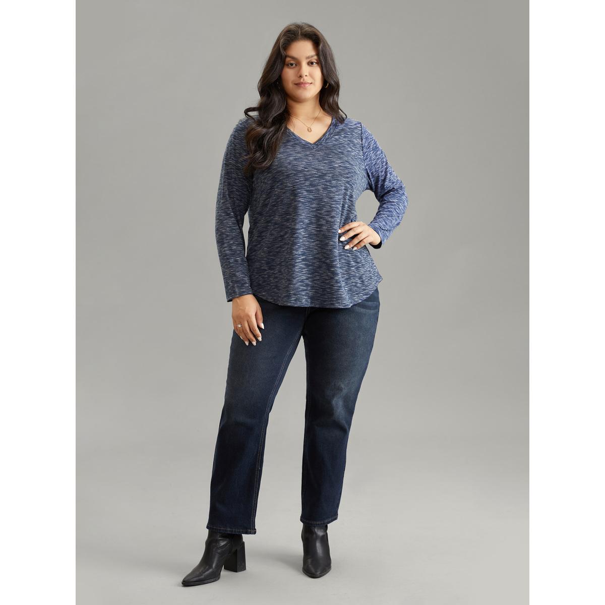 Plus Size Solid Heather V Neck Arc Hem T-shirt Midnight Women Casual Heather Plain V-neck Dailywear T-shirts BloomChic 18-20/2X Product Image