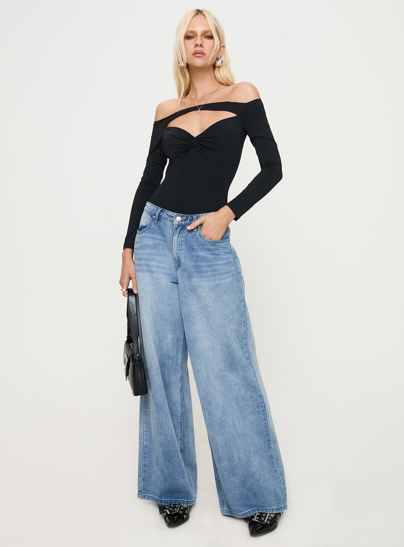 Bleue Long Sleeve Bodysuit Black Product Image