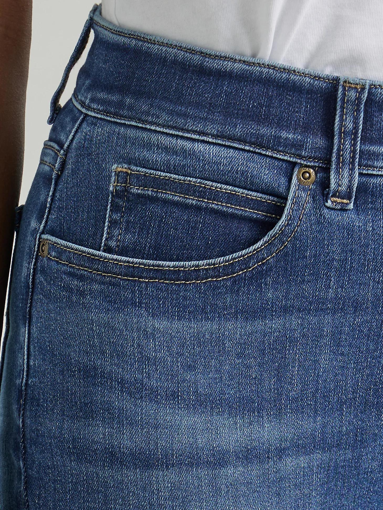 Women's Ultra Lux Comfort with Flex Motion Straight Jean (Petite) | Women's Jeans | Lee® Product Image