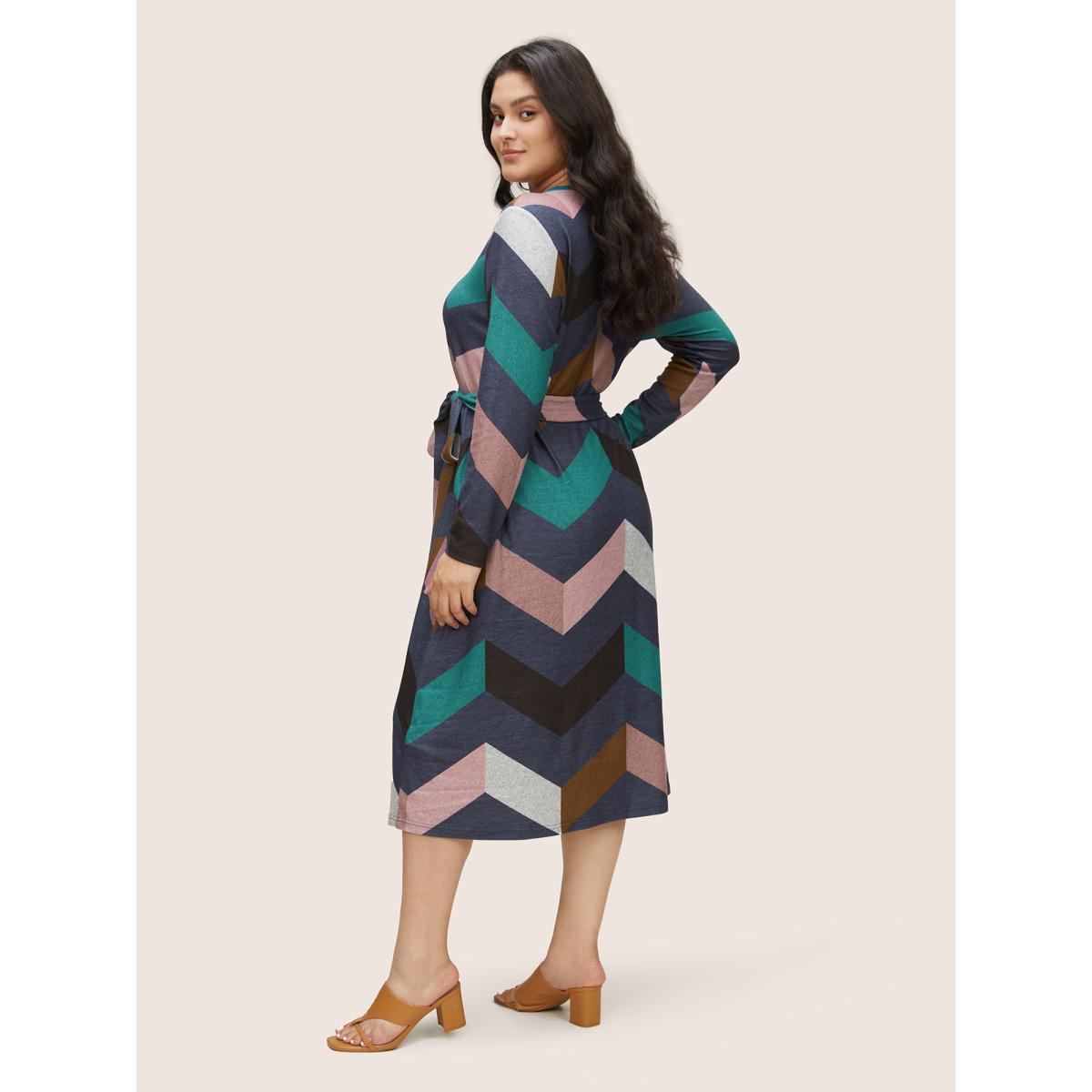 Plus Size Crew Neck Contrast Colorblock Belted Dress Multicolor Women Casual Belted Round Neck Long Sleeve Curvy Midi Dress BloomChic 14-16/1X Product Image