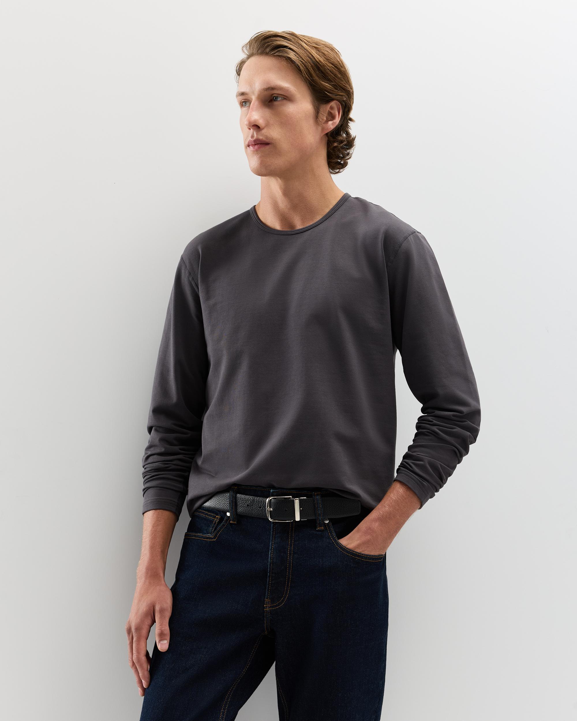 Quince | Men's Flex Curve Long Sleeve T-Shirt Cotton Product Image