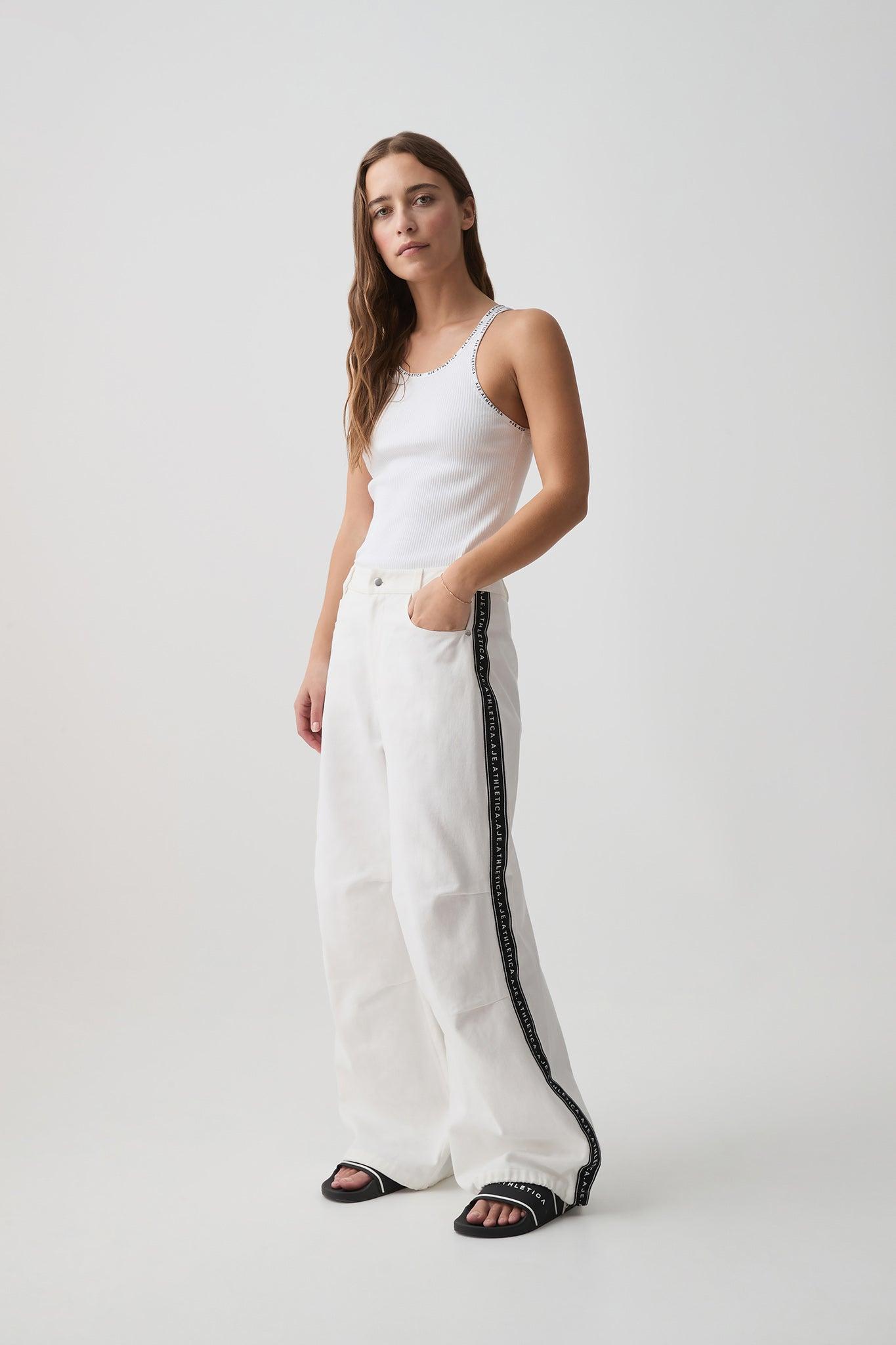 Belted Vest 713 Product Image