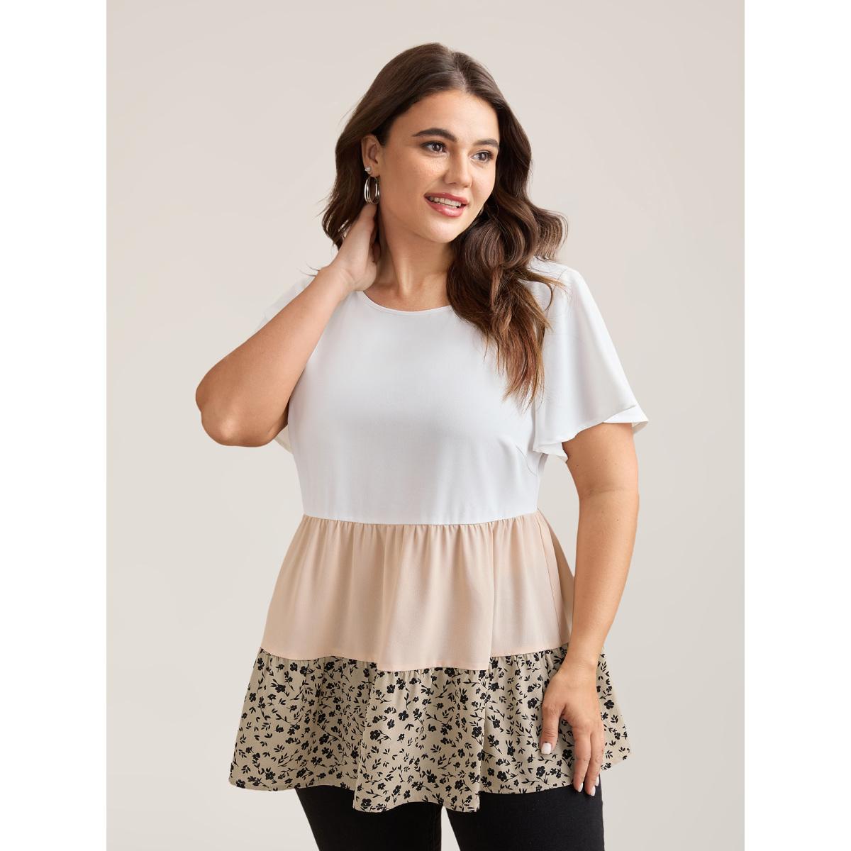 Plus Size Multicolor Round Neck Contrast Tiered Blouse Women Casual Cap Sleeve Round Neck Everyday Blouses BloomChic 26/4X Product Image