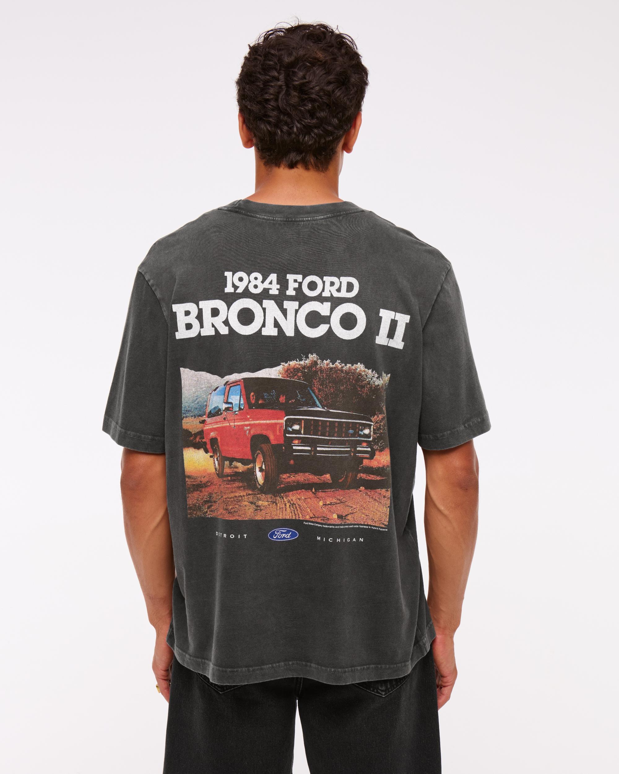 Vintage-Inspired Bronco Graphic Tee Product Image