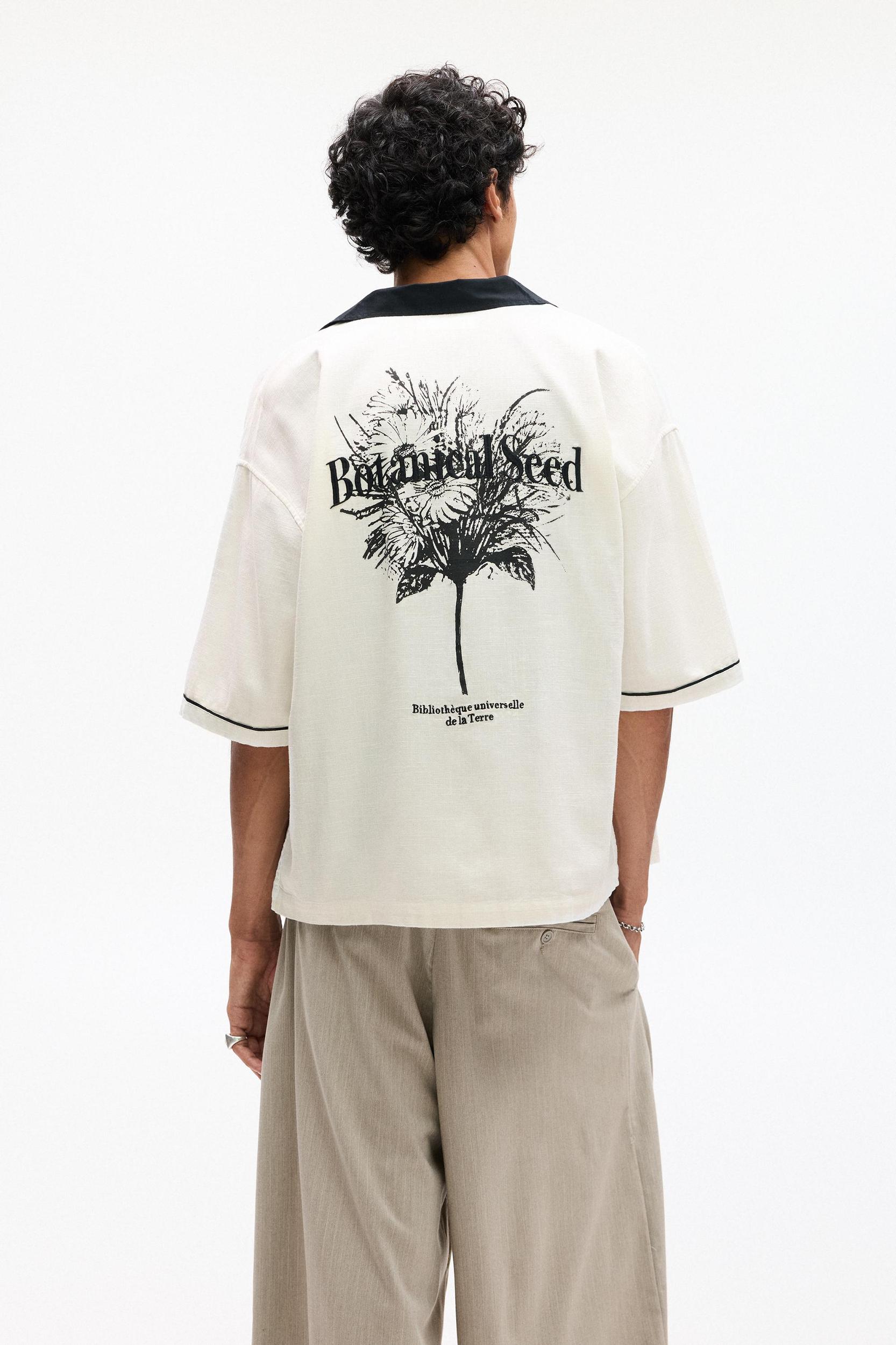 Bowling shirt with floral graphic Product Image