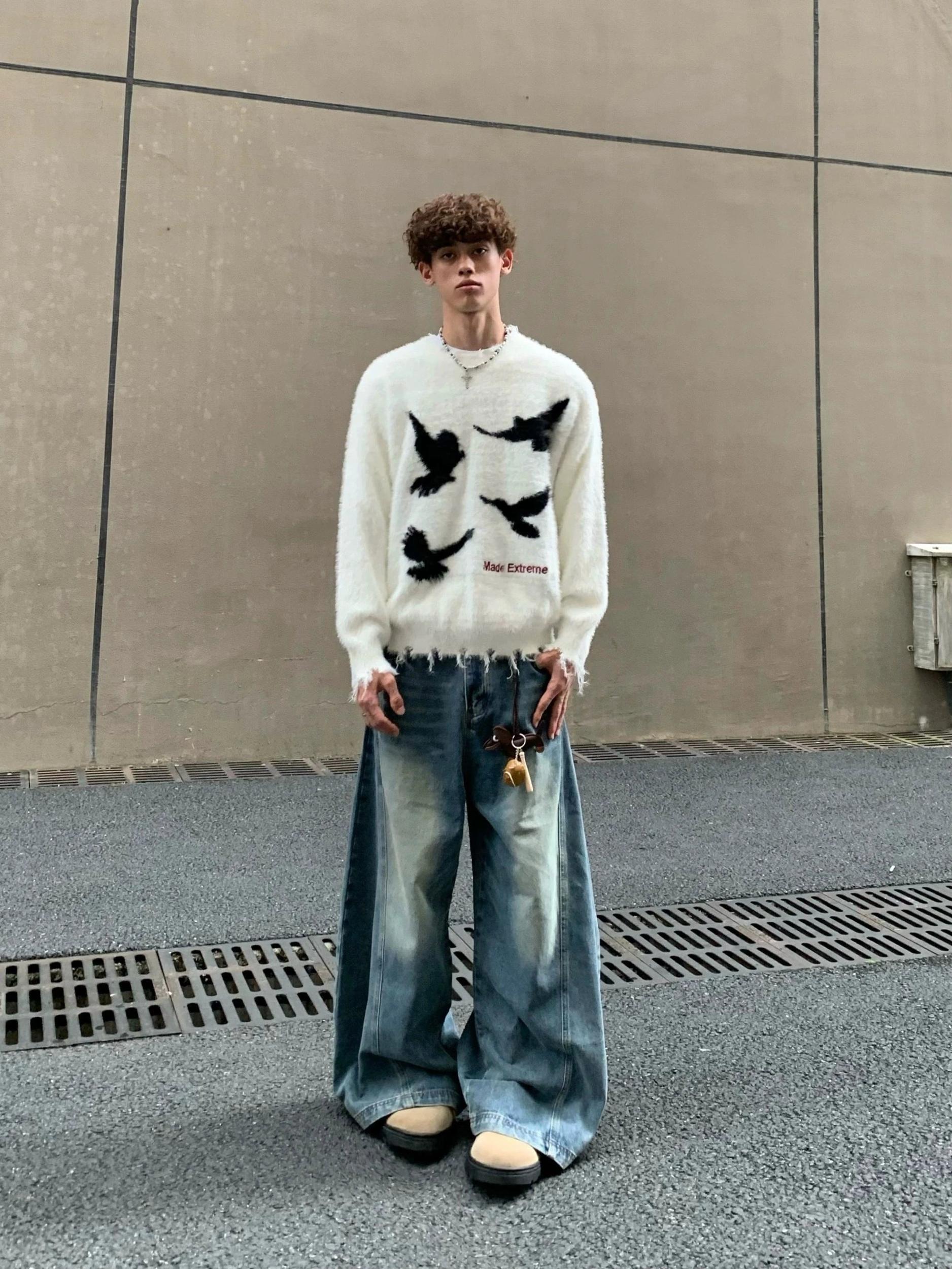 RT No. 18004 MOHAIR DOVE SWEATER Product Image