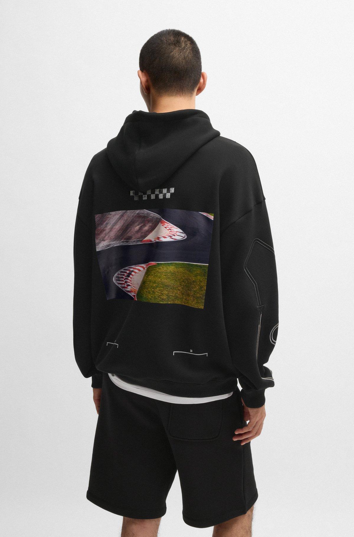 Hoodie with racing print Product Image