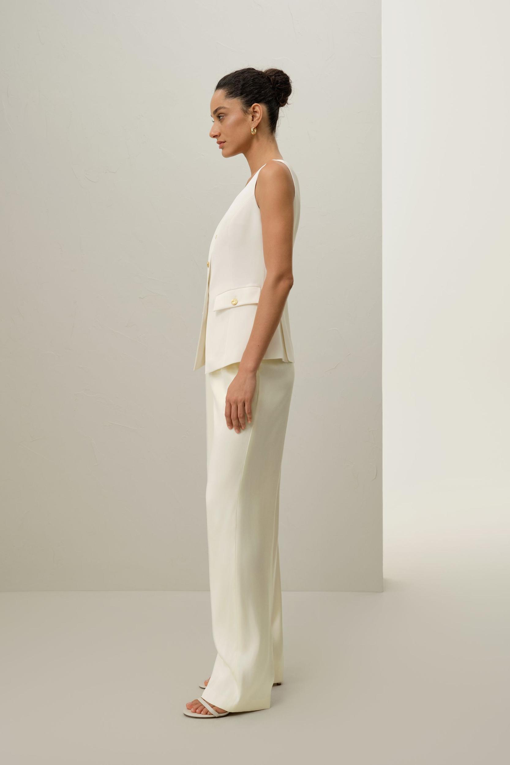 Cintré Vest Product Image