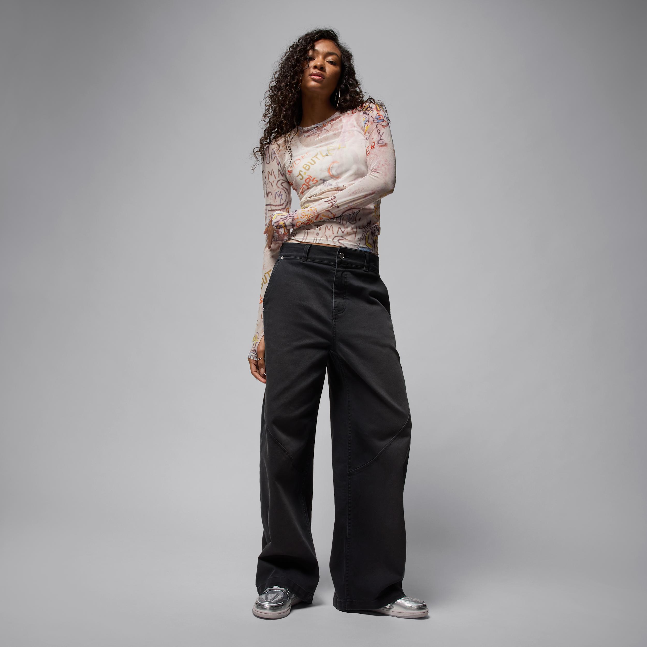 Womens Air Jordan Mesh Long-Sleeve Top | HQ9174-133 Product Image