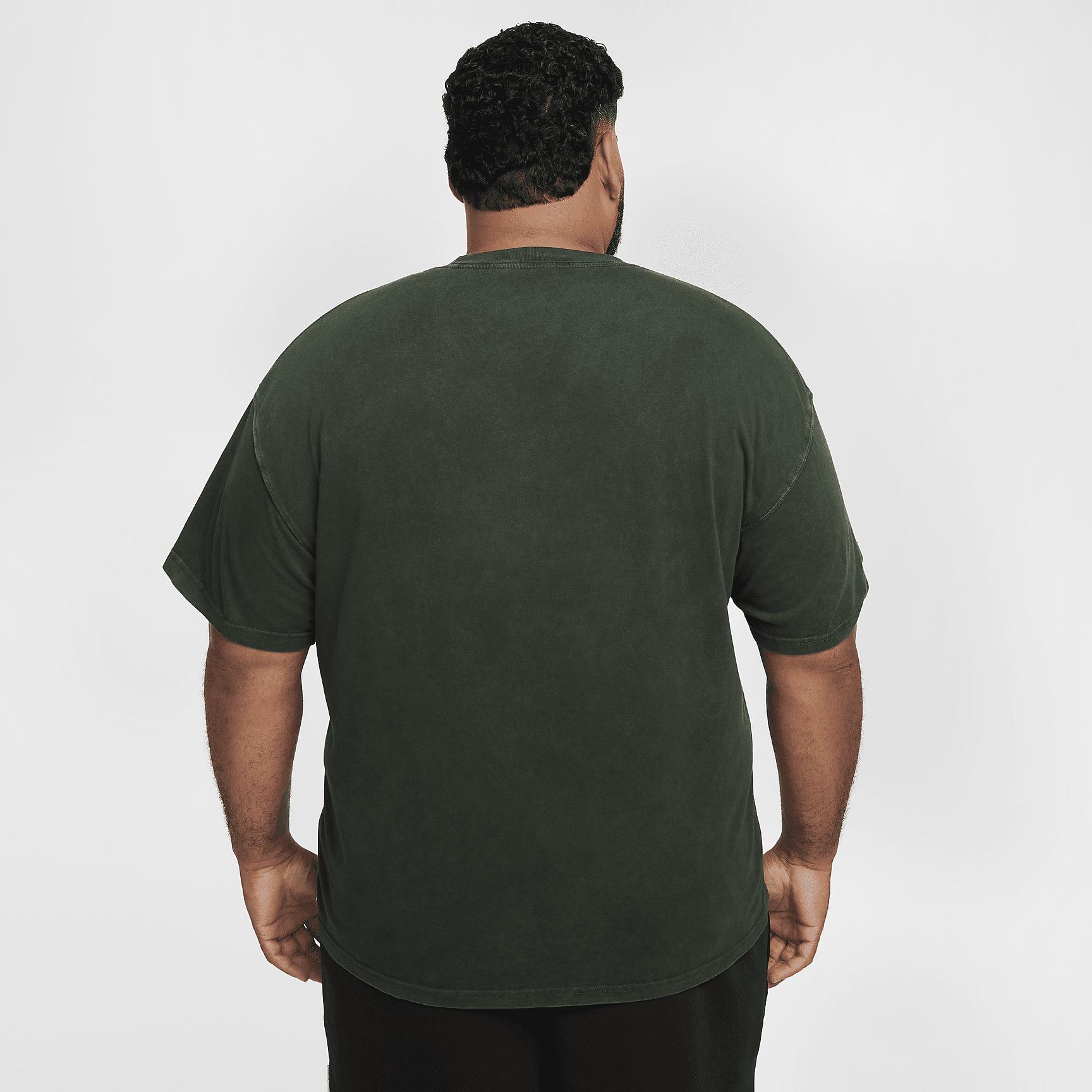 Nike Mens Max90 Basketball T-Shirt | HF6199-029 Product Image