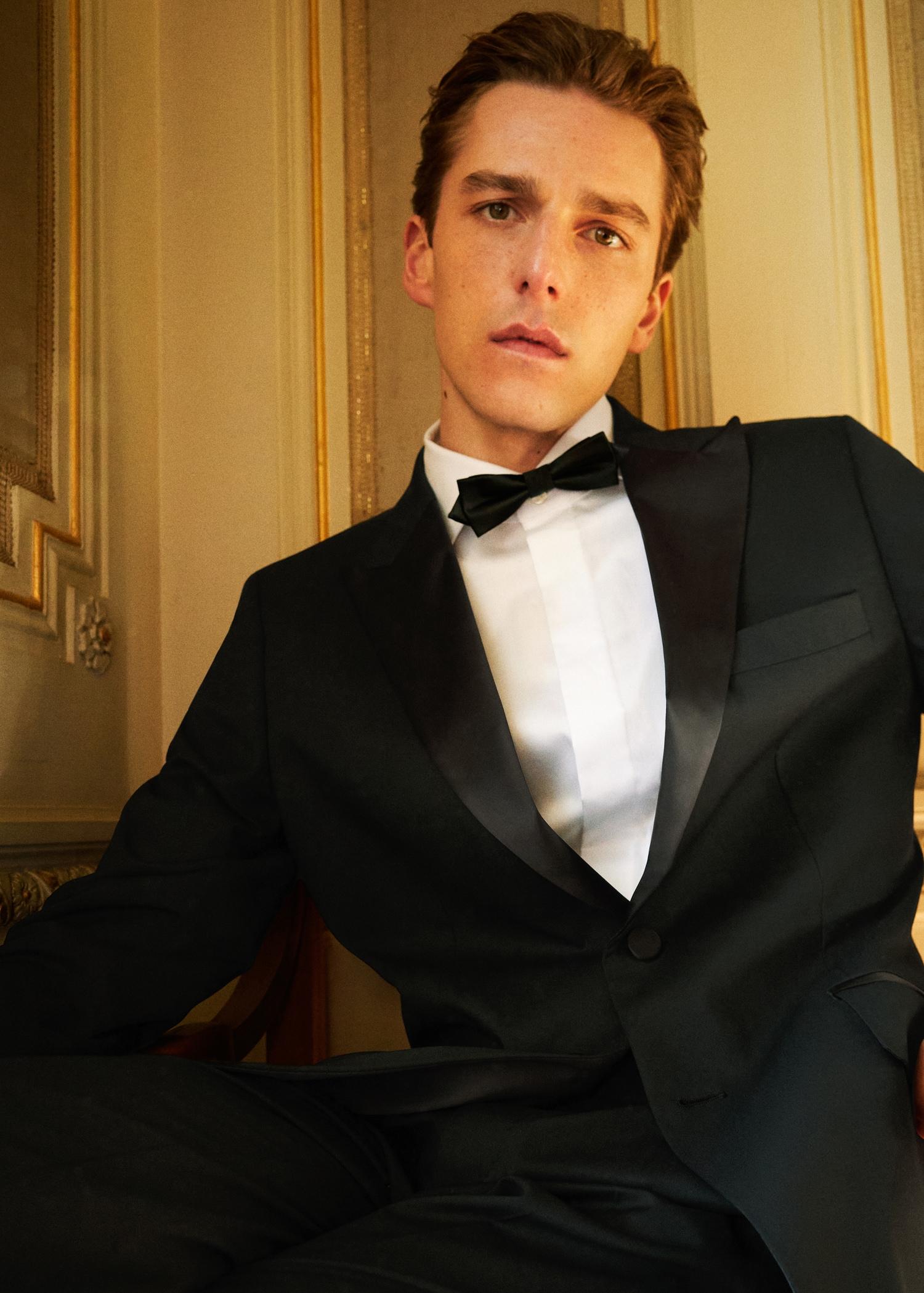 Satin lapels suit blazer - Men | MANGO USA Product Image