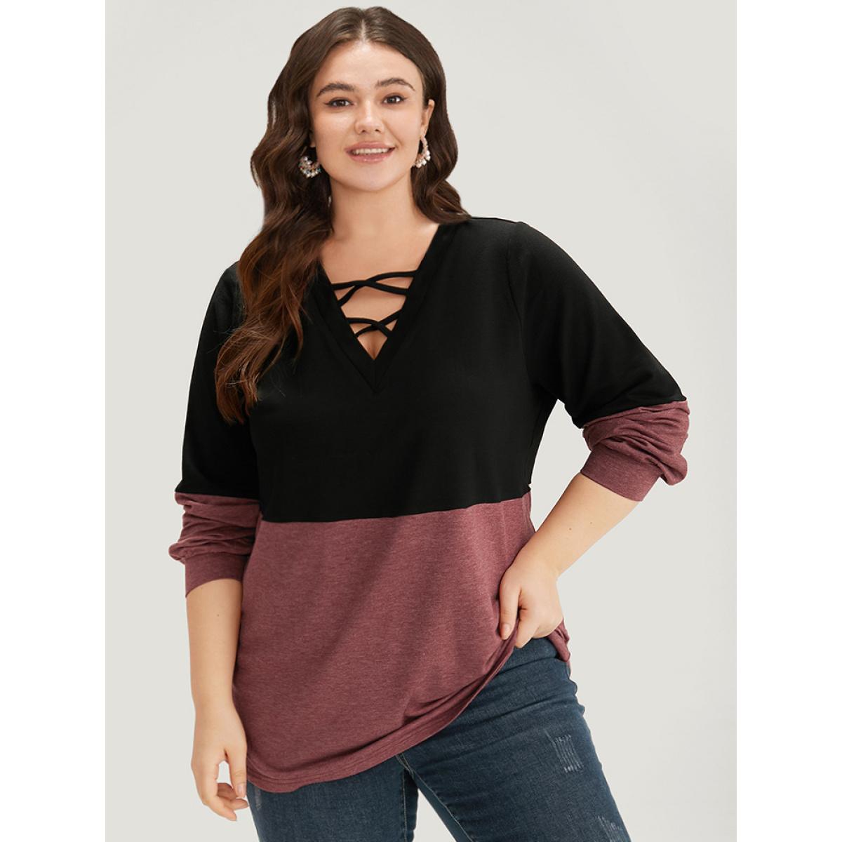 Plus Size Two Tone Patchwork Elastic Cuffs Crisscross Sweatshirt Women Black Casual Elastic cuffs V-neck Dailywear Sweatshirts BloomChic 30/6X Product Image