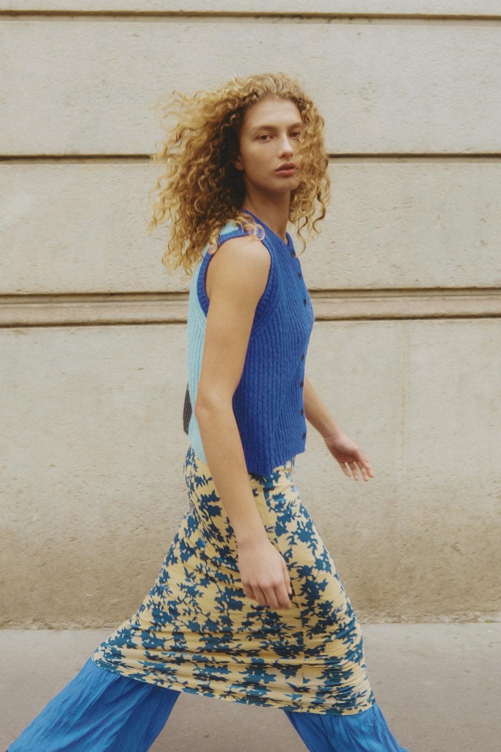 Cas Midi Skirt Vea Product Image