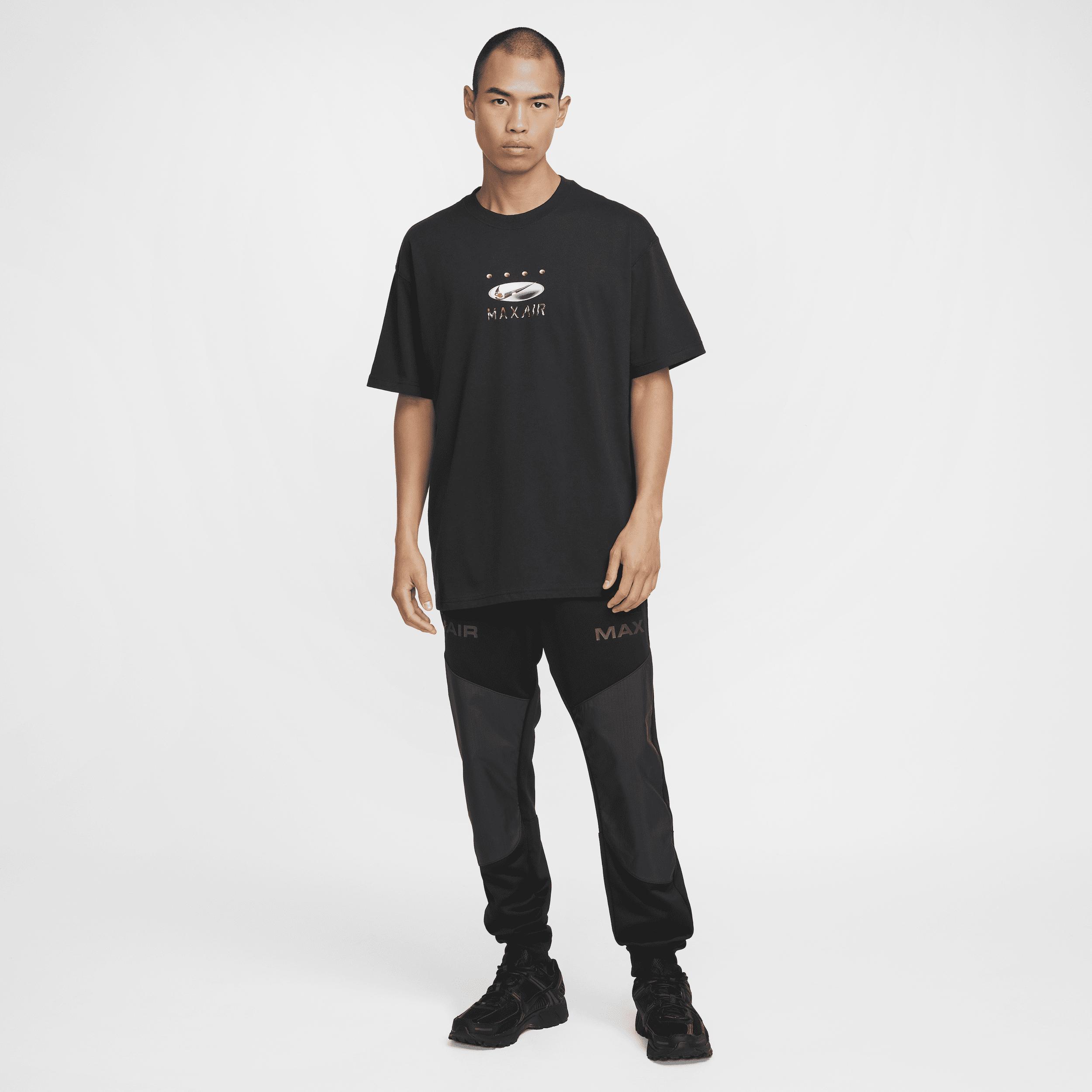 Mens Nike Sportswear Max90 T-Shirt | FZ7981-010 Product Image