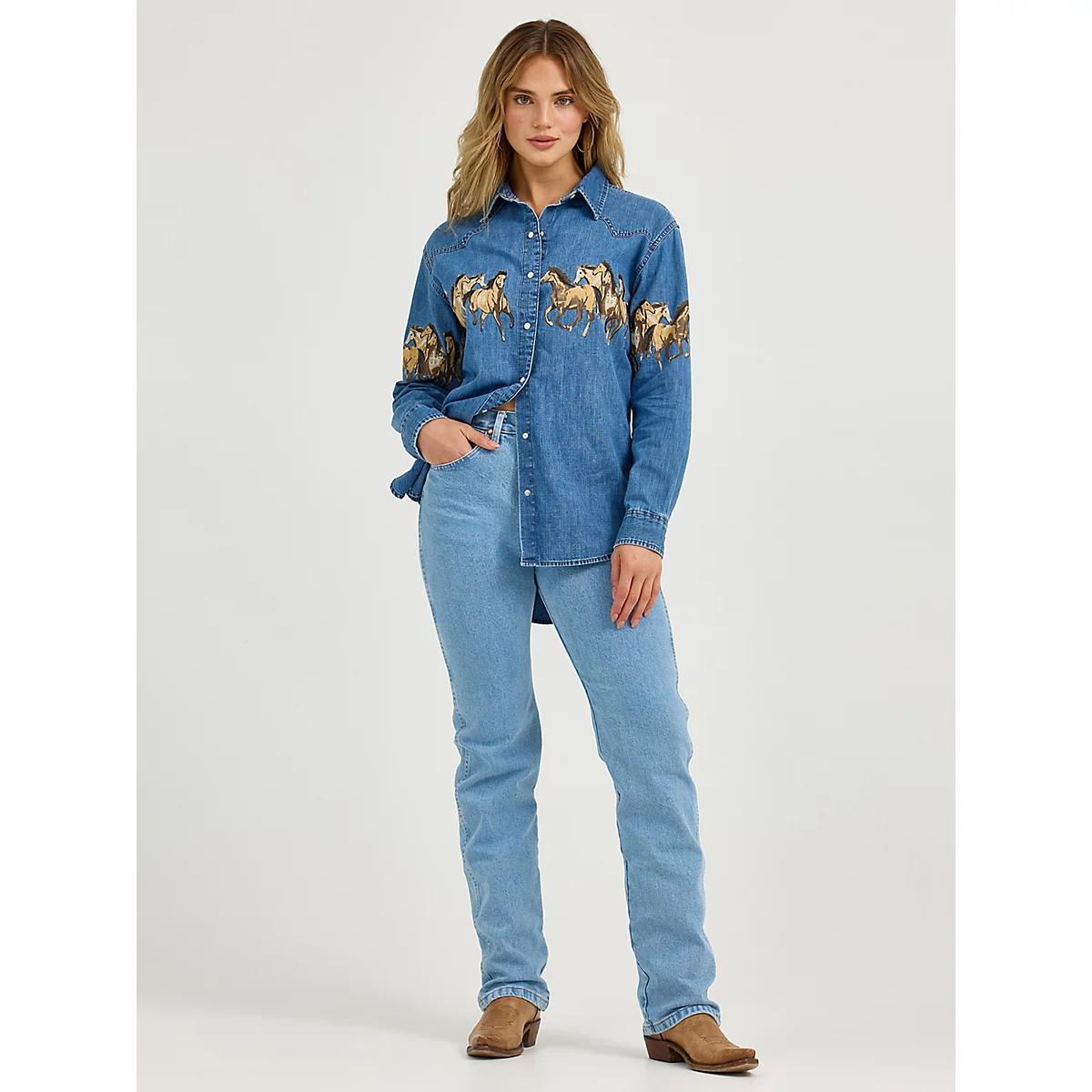 Women's Wrangler Horses Boyfriend Western Snap Shirt in Mid Denim Product Image