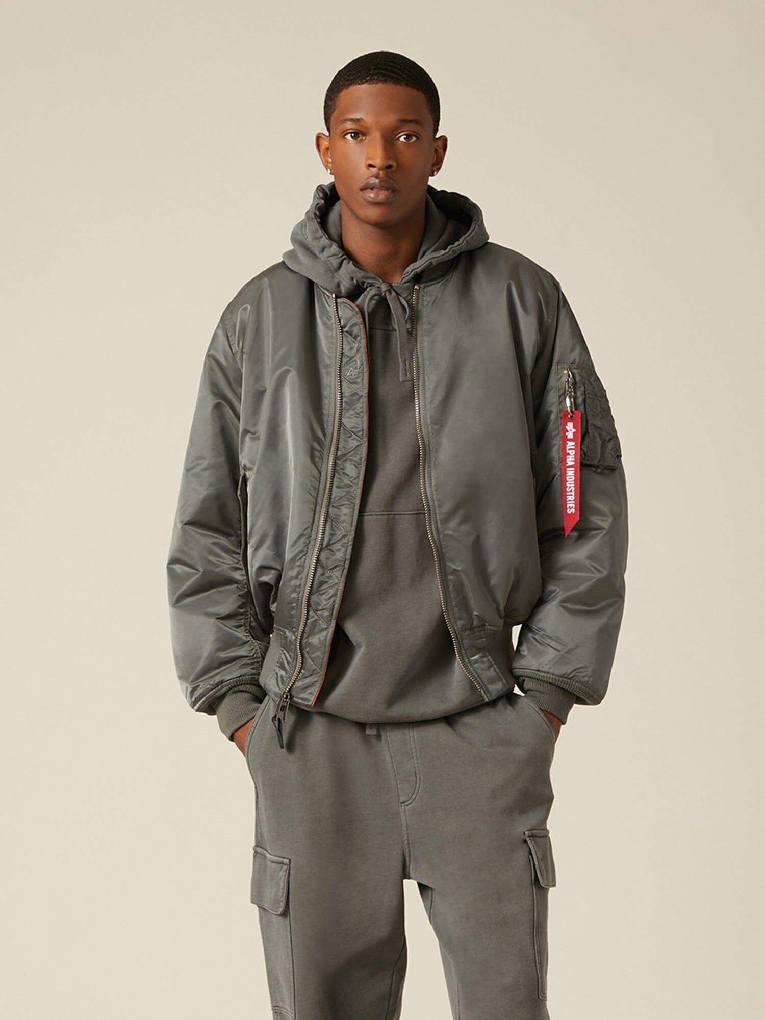 MA-1 BOMBER JACKET (HERITAGE) Male Product Image