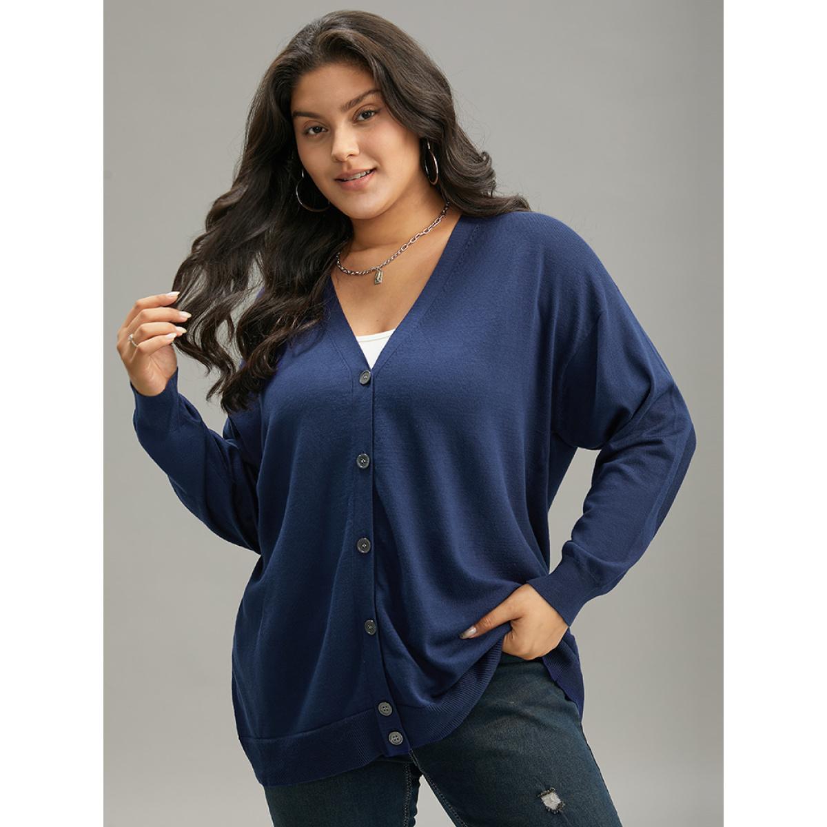 Plus Size Halloween Wing Print Elastic Cuffs Sweatshirt Women Black Casual Printed V-neck Dailywear Sweatshirts BloomChic 26/4X Product Image