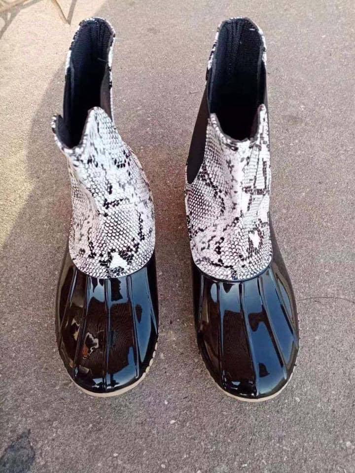 11120   Lace-Up & Slip-On Duck Boots Product Image