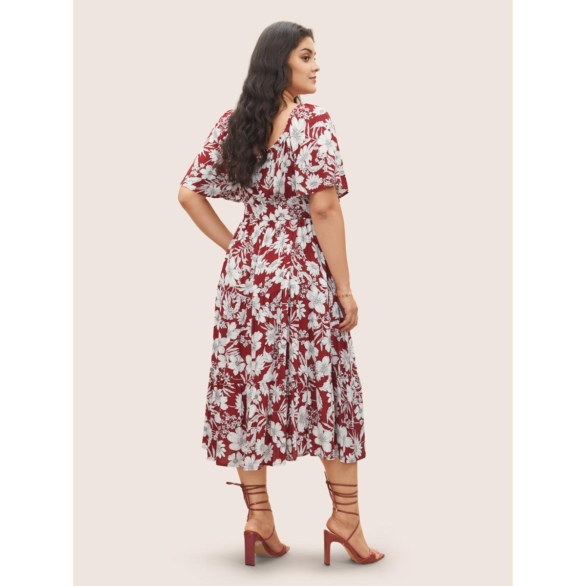 Plus Size Square Neck Floral Print Belted Gathered Dress Russet Women Elegant Gathered Square Neck Short sleeve Curvy Midi Dress BloomChic 22-24/3X Product Image