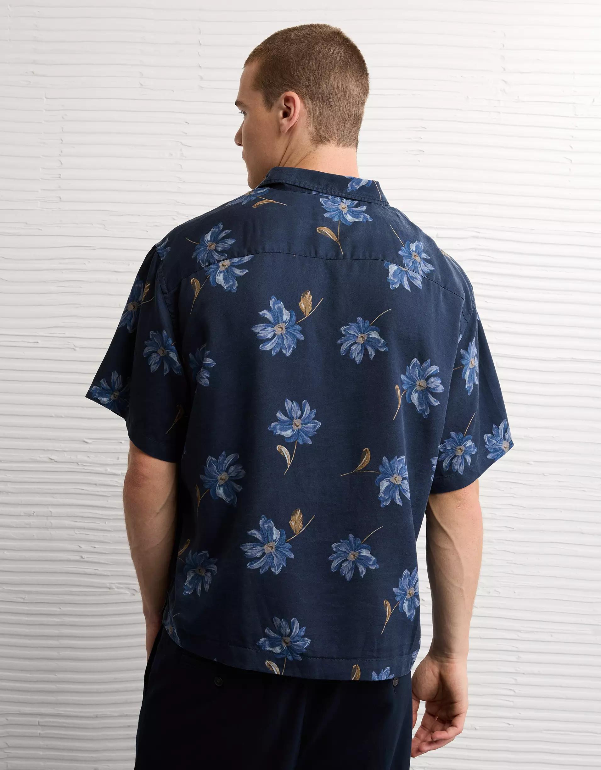 AE Poolside Floral Button-Up Shirt Men's Product Image