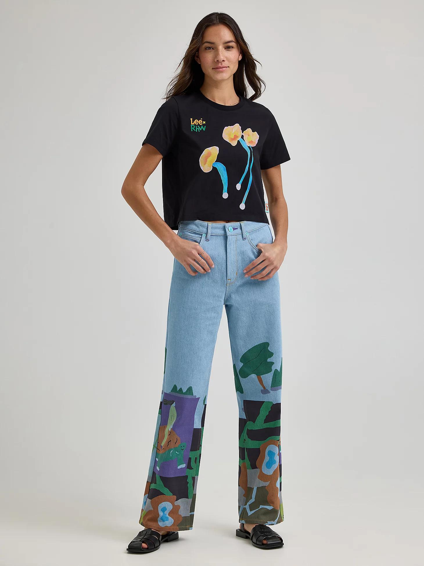Women's Lee® x Ruohan Wang Crop Flower Tee | Women's Tops & Tees | Lee® Product Image