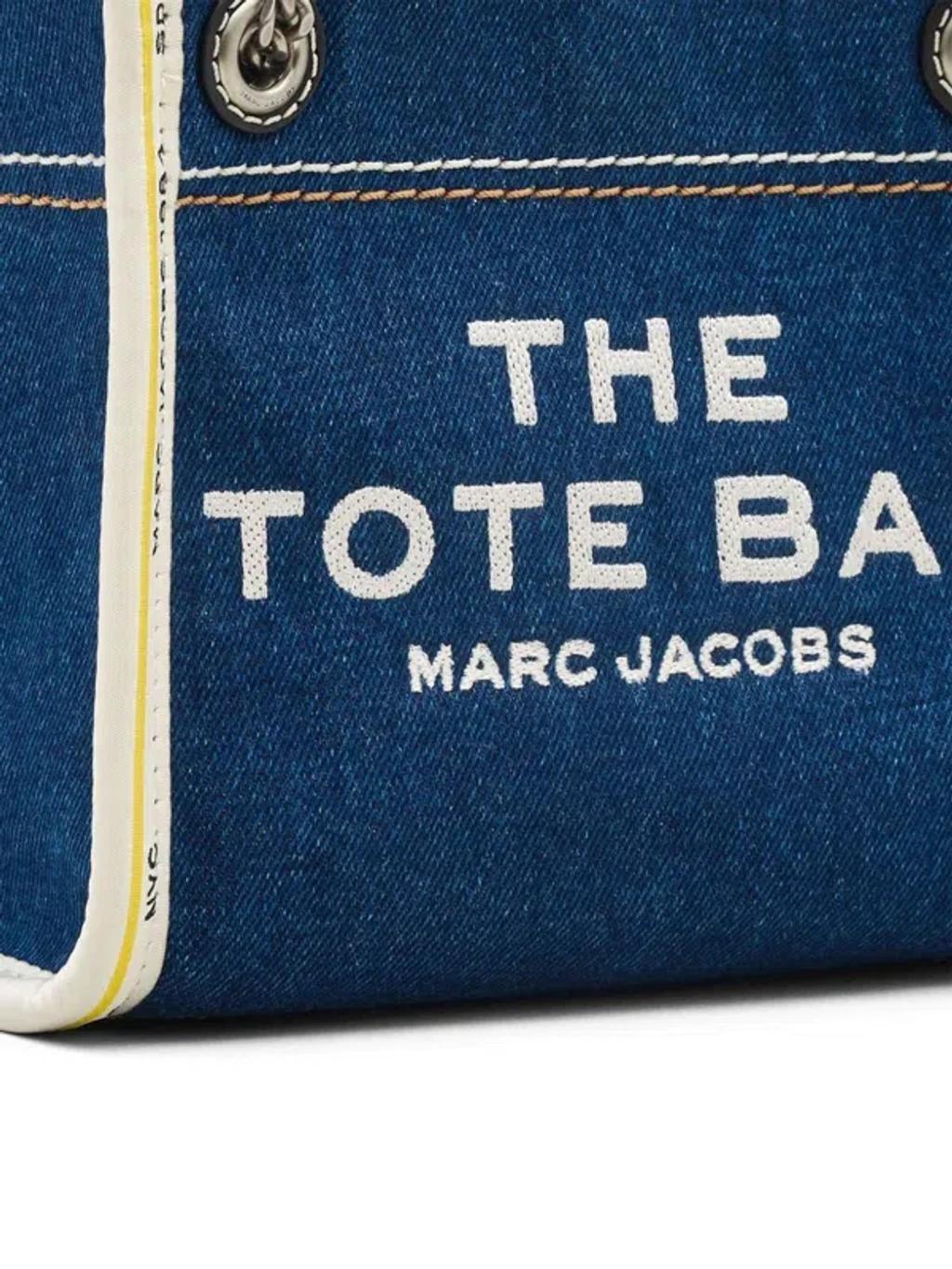 MARC JACOBS The Medium Tote In Blue Denim With Embroidered Logo In Dark Wash Product Image