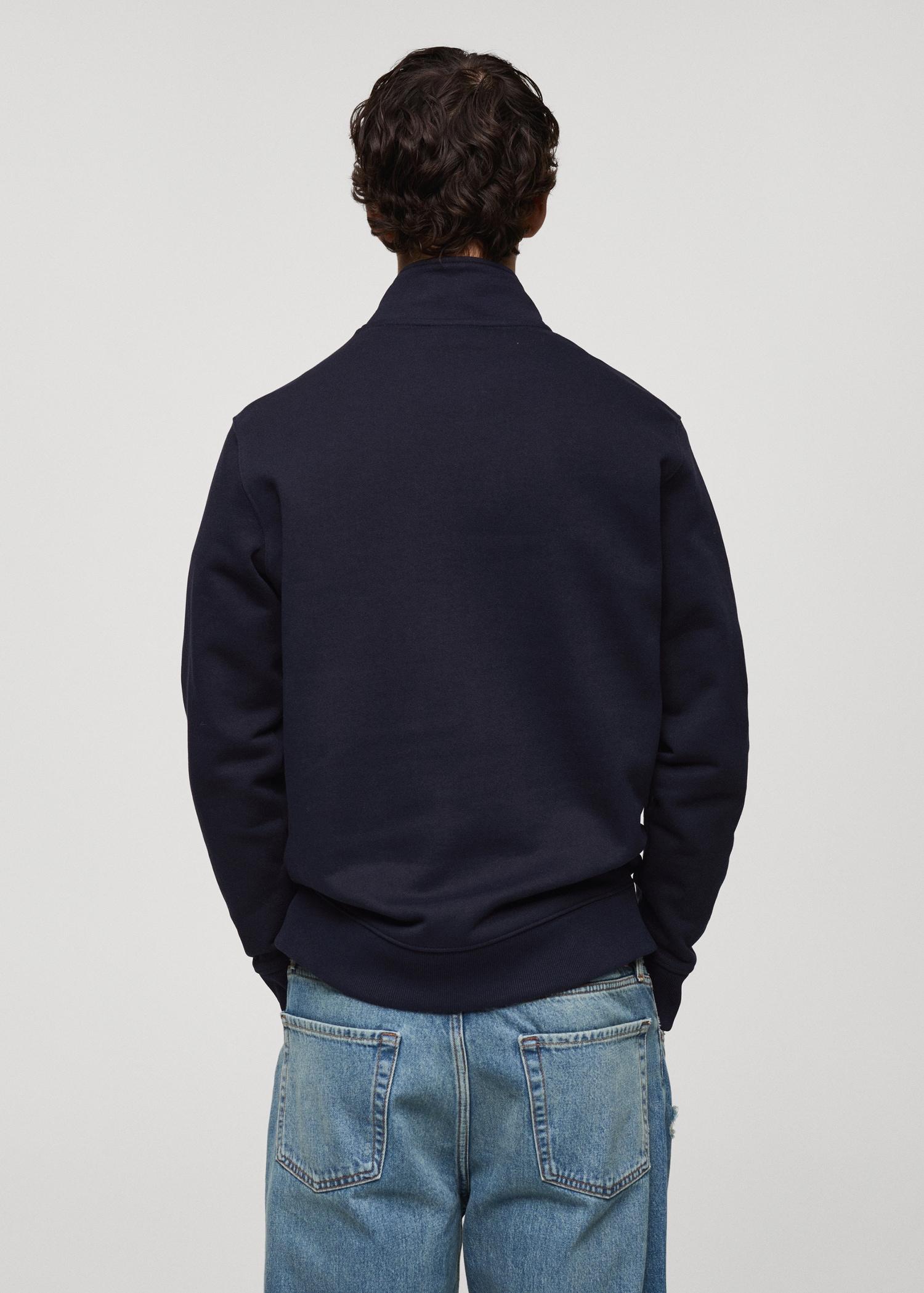 Regular-fit zipper-neck sweatshirt - Men | MANGO USA Product Image