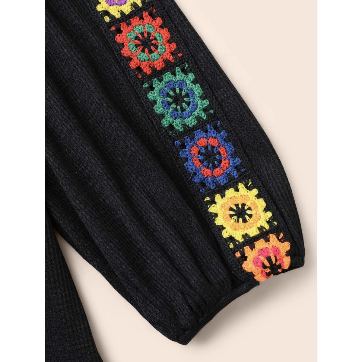 Plus Size Crew Neck Patchwork Crochet Floral T-shirt Black Women Casual Woven ribbon&lace trim Non Everyday T-shirts BloomChic 10/M Product Image