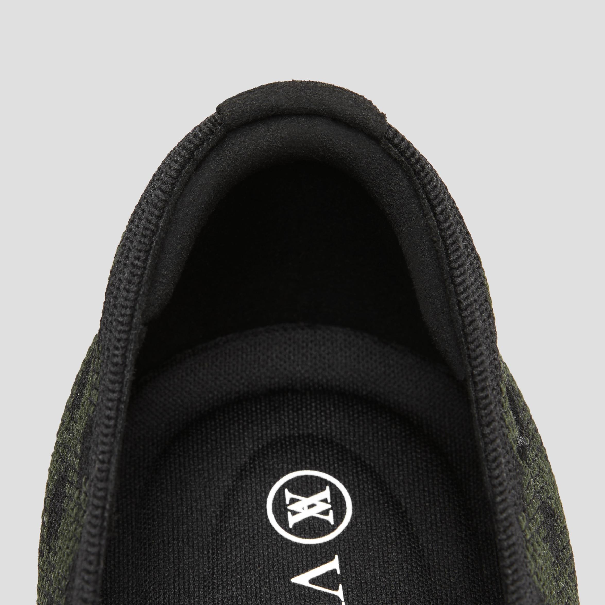 Square-Toe V-Cut Flats (Margot 2.0) Product Image