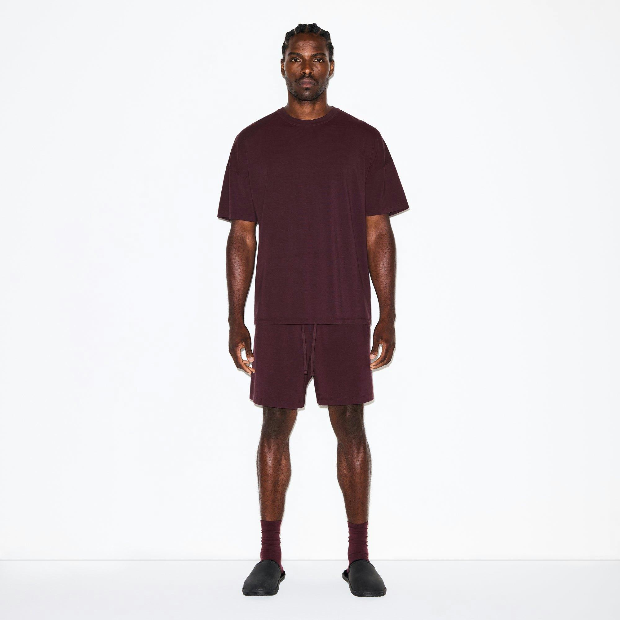 JERSEY LOUNGE MENS RELAXED SHORT | CURRANT Product Image