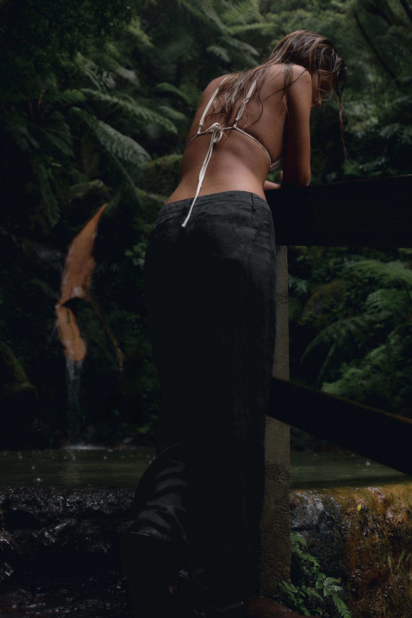 FLOWY STRAIGHT LEG PANTS Product Image