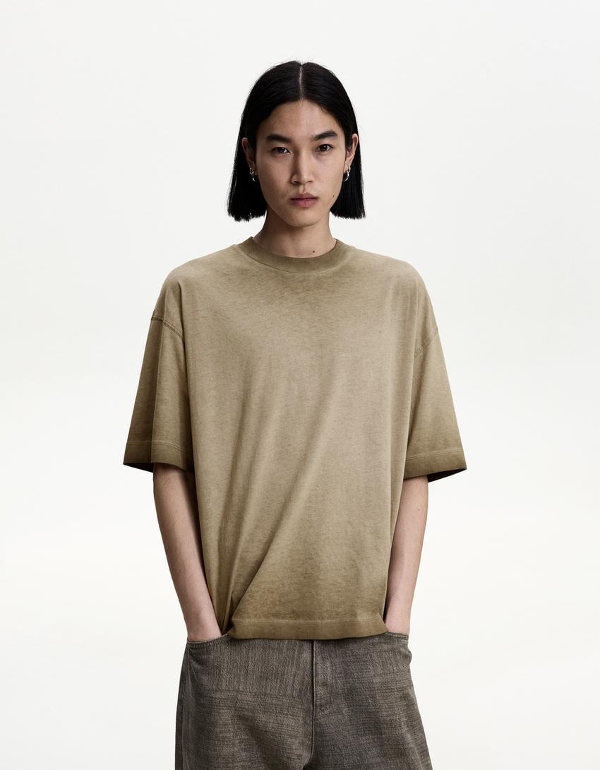 Long sleeve boxy-fit T-shirt Product Image