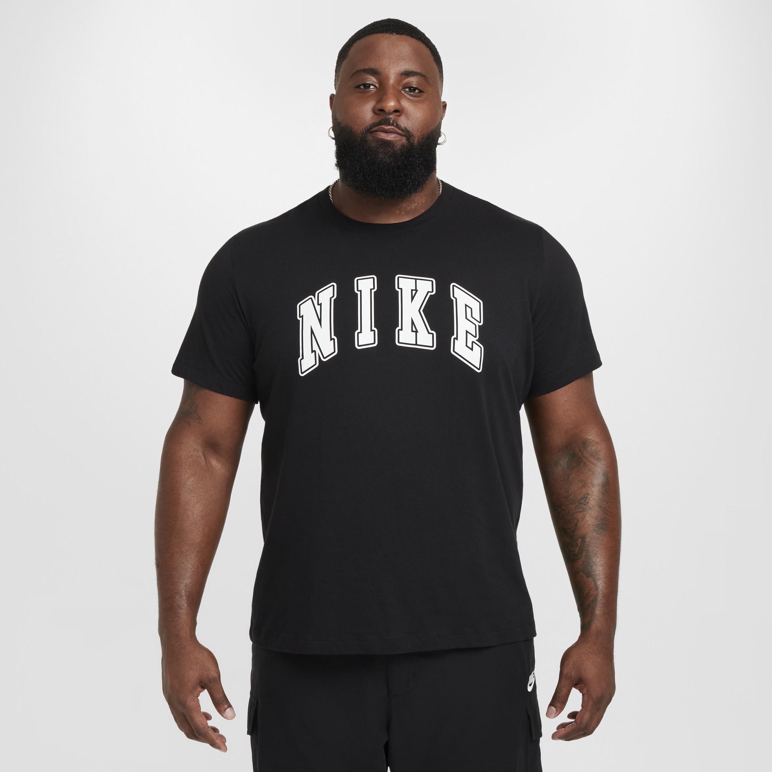 Men's Nike Sportswear Club T-Shirt Product Image