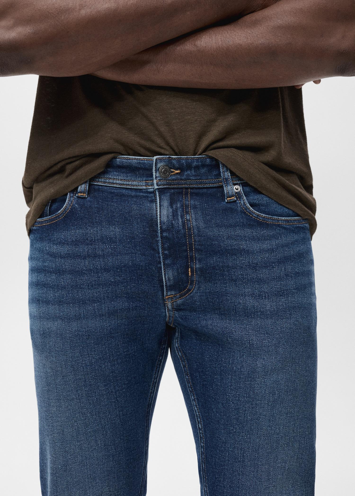 Jan slim-fit faded dark-wash jeans - Men | MANGO USA Product Image