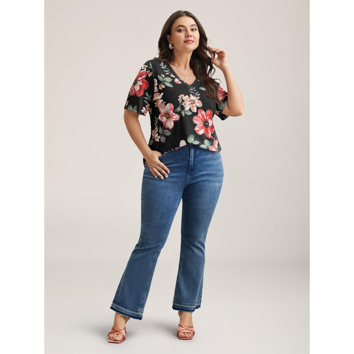 Plus Size Multi-Color Floral Print V-Neck T-Shirt Indigo Women Timeless Non Natural Flowers V-neck Elegant T-shirts BloomChic 12/L Product Image