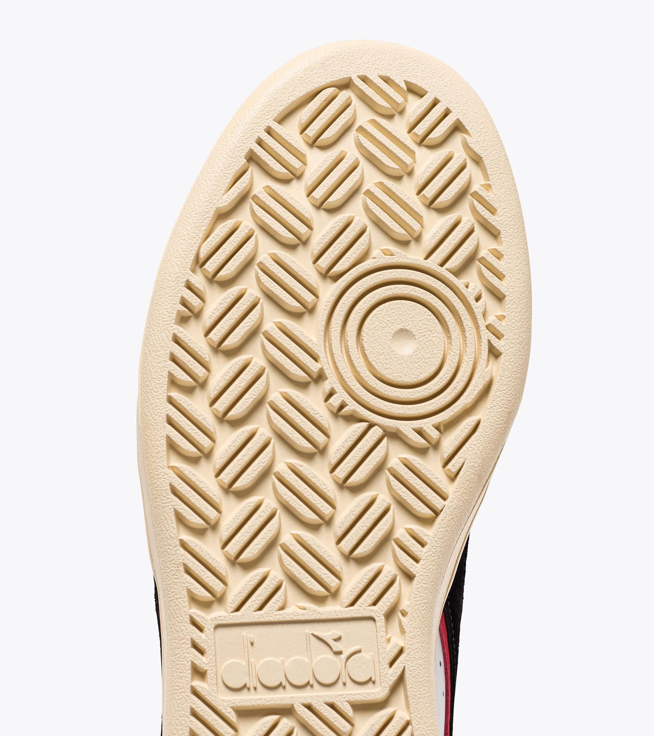 MAGIC BASKET DEMI CUT SUEDE LEATHER Product Image