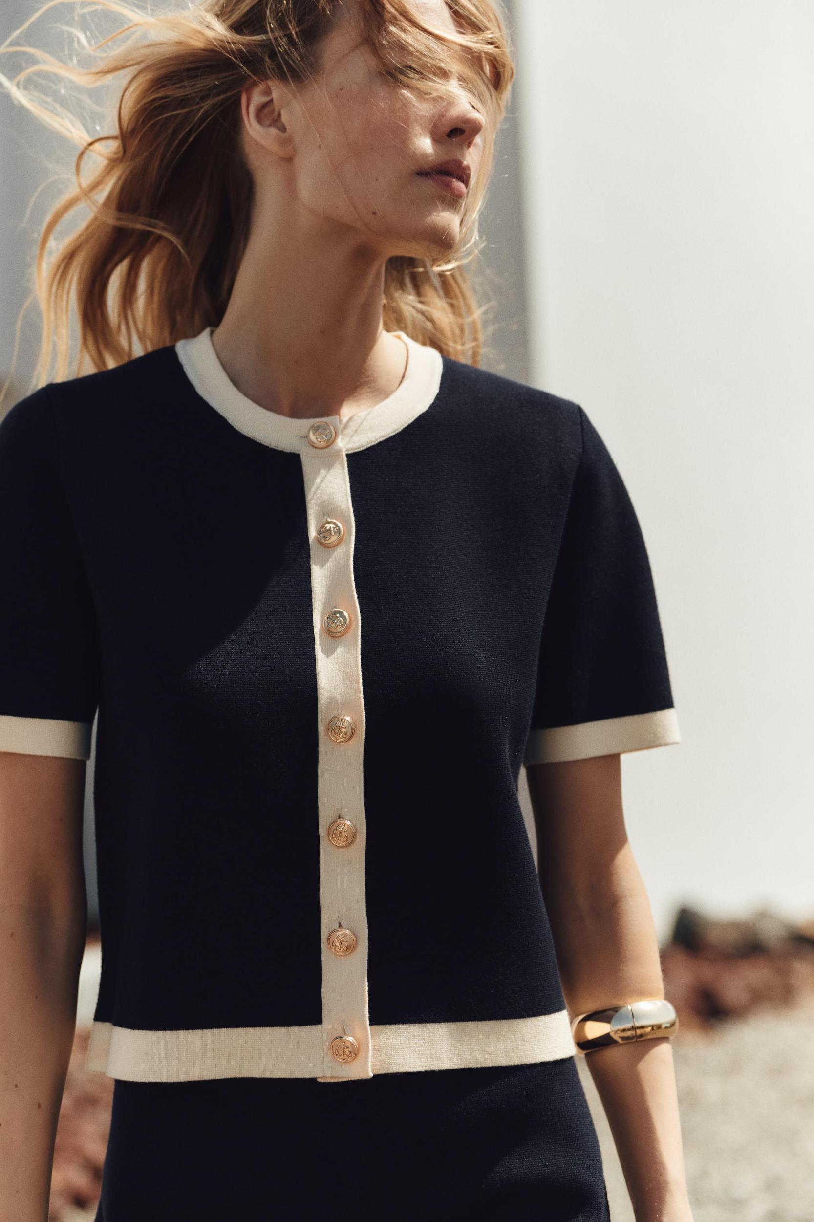 KNIT CARDIGAN WITH SHORT SLEEVES Product Image