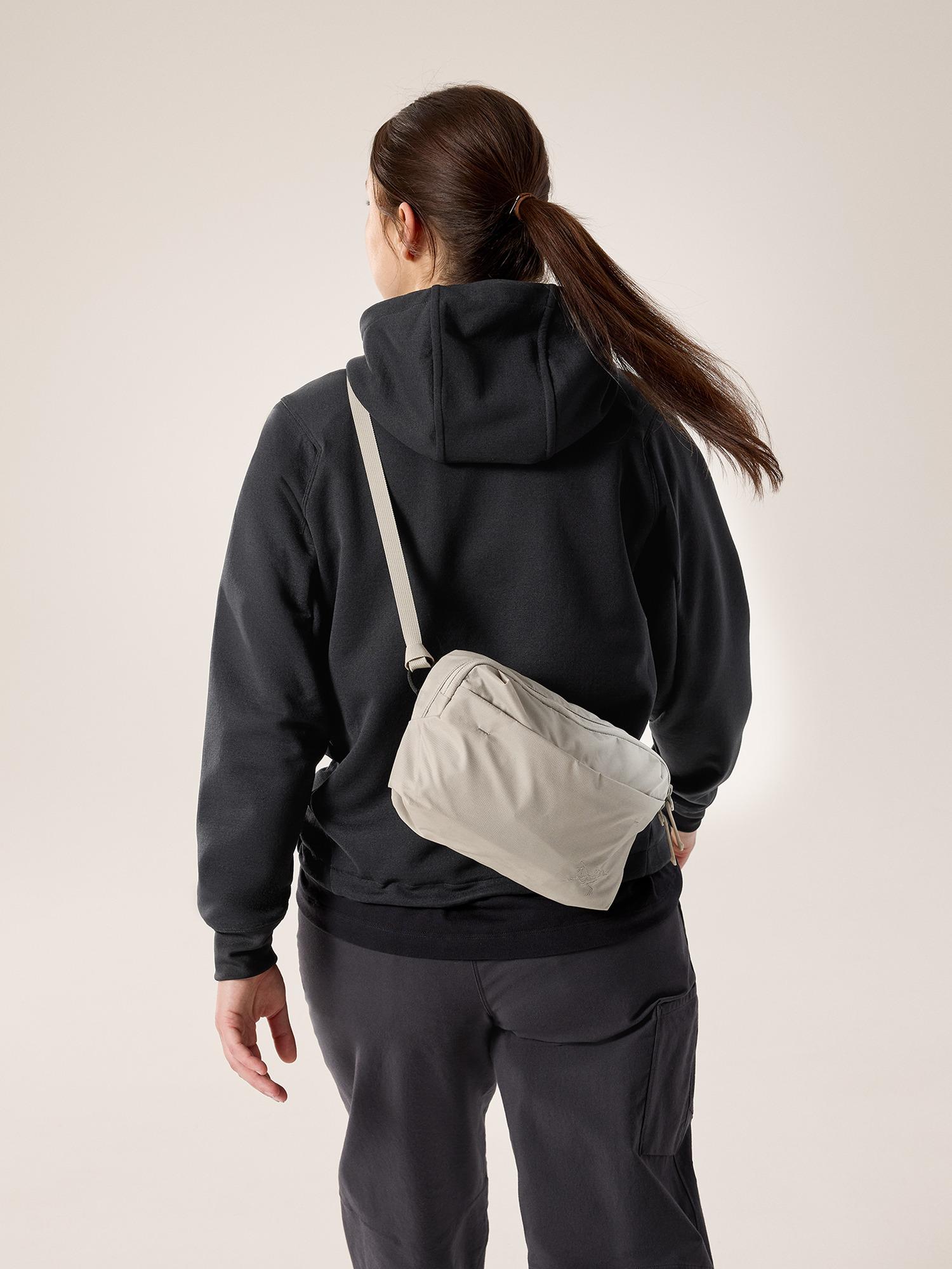 Heliad Crossbody Bag  Product Image
