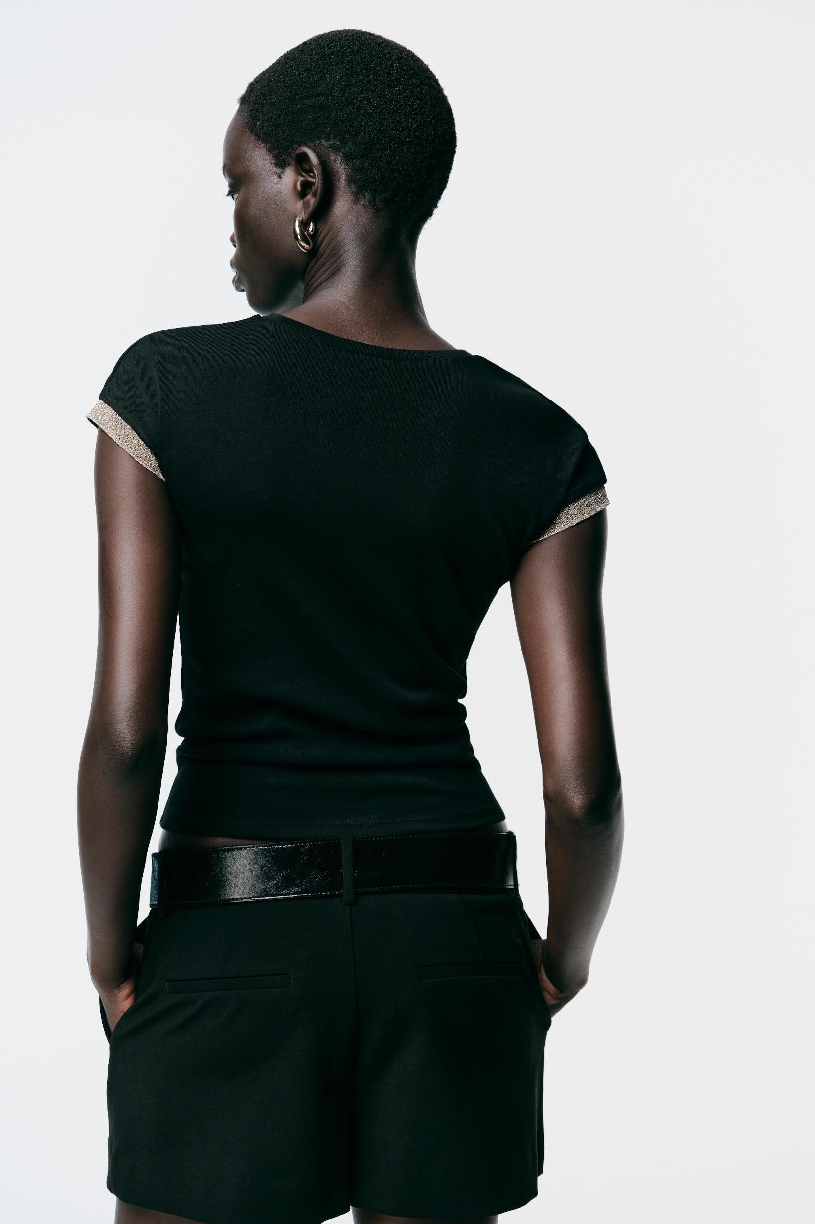 METALLIC THREAD T-SHIRT Product Image