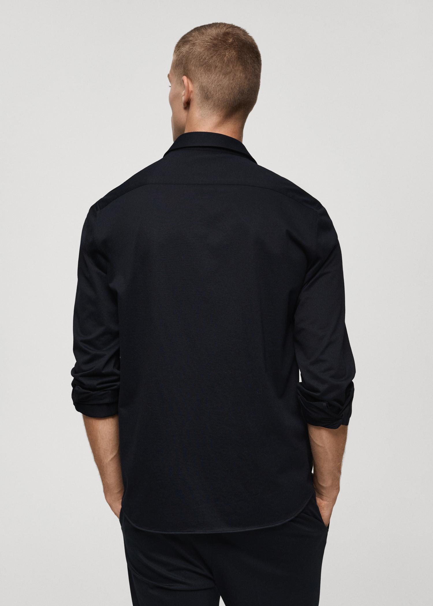 Crease-resistant regular-fit shirt - Men | MANGO USA Product Image