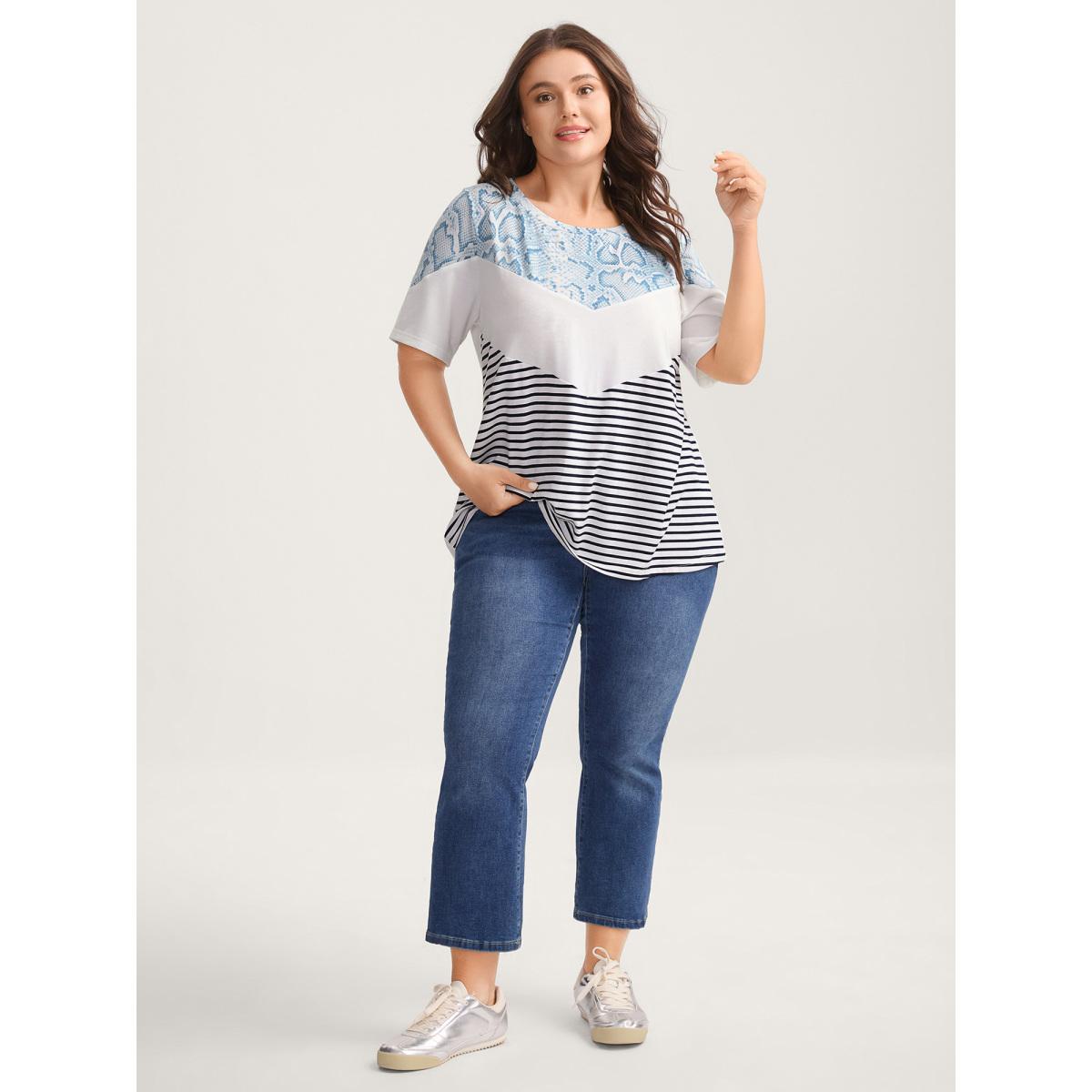 Plus Size Animal Print Waffle Grid T-Shirt Multicolor Women Contrast Round Neck Everyday-Casual T-shirts BloomChic 22-24/3X Product Image