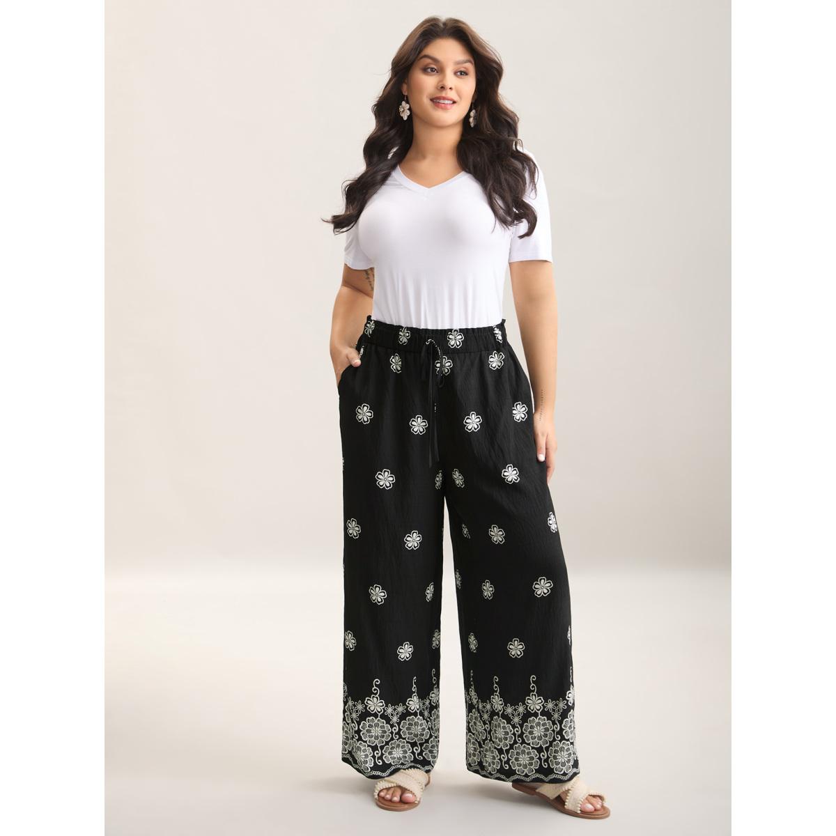 Plus Size Boho Print Drawstring Wide-Leg Pants Women BlackFlower Resort Wide Leg Mid Rise Vacation Pants BloomChic 10/M Product Image