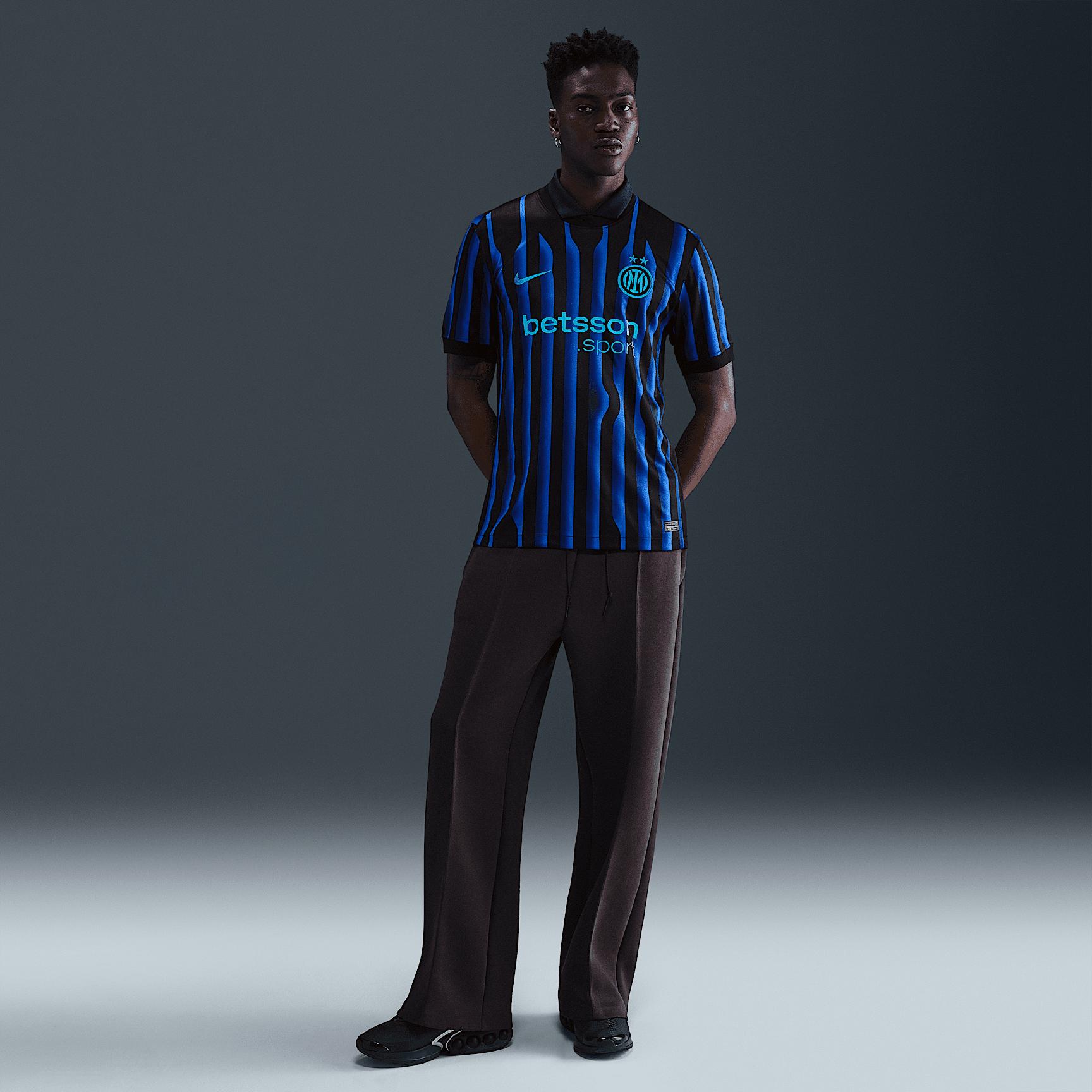 Inter Milan 2025/26 Stadium Home Nike Mens Dri-FIT Soccer Replica Jersey | HJ4591-439 Product Image