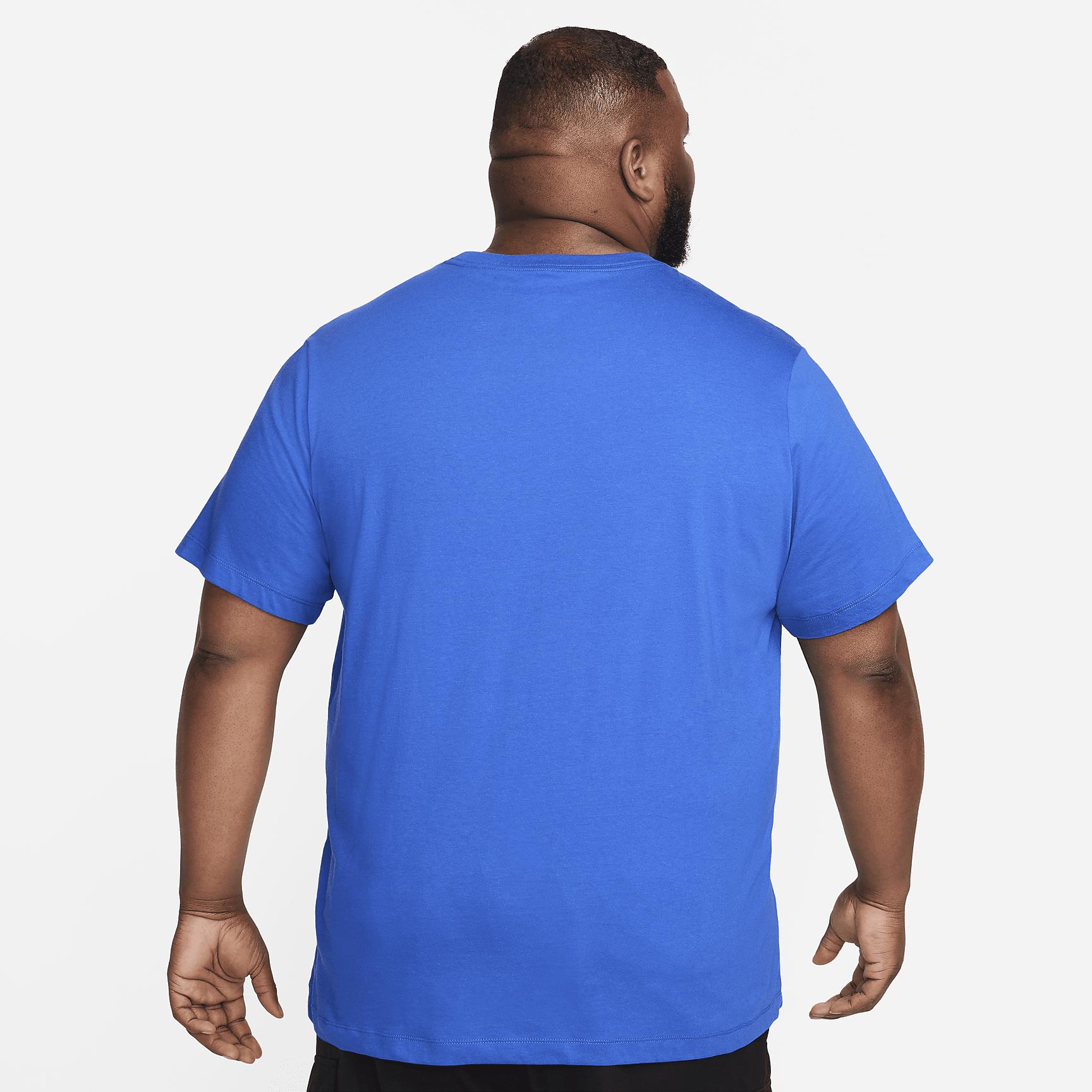 Mens Nike Sportswear Club T-Shirt | AR4997-480 Product Image