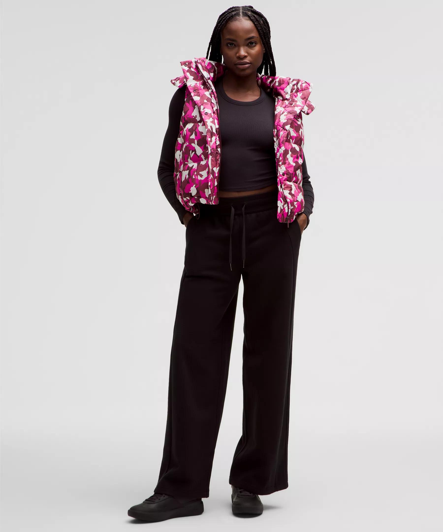 Lunar New Year Wunder Puff Cropped Vest Product Image