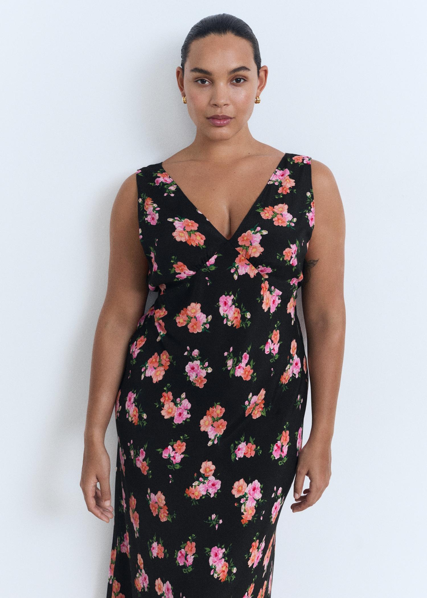 Long floral dress - Women | MANGO USA Product Image